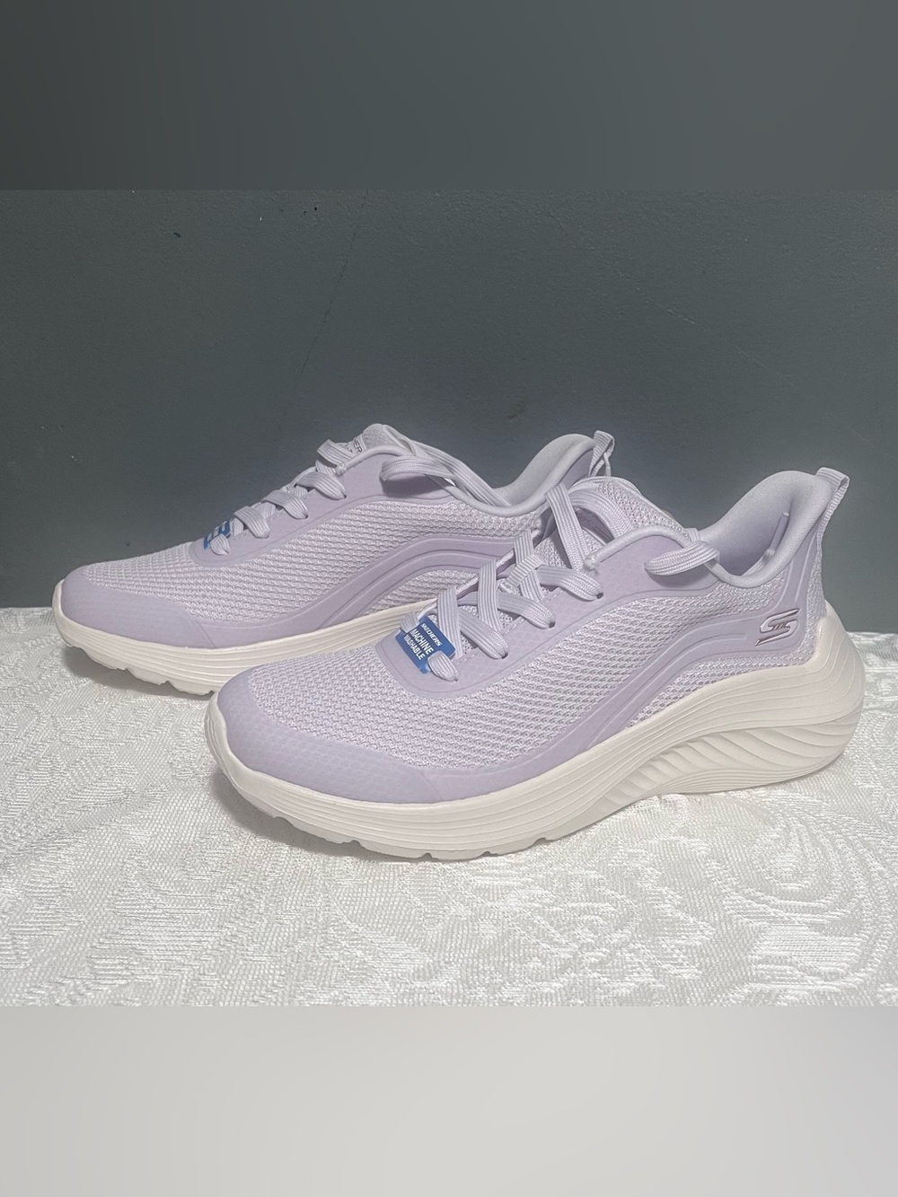 Skechers Bobs Sport Sneaker Womens size 6 Lilac Memory Foam